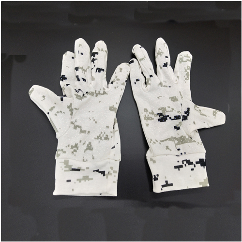 Snow White Camouflage Hunting Gloves